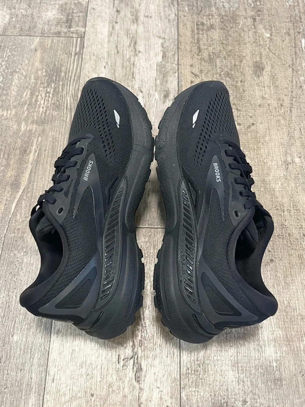 BROOKS Adrenaline GTS 23 Running Walking Shoes Womens 8.5 Black Reflective